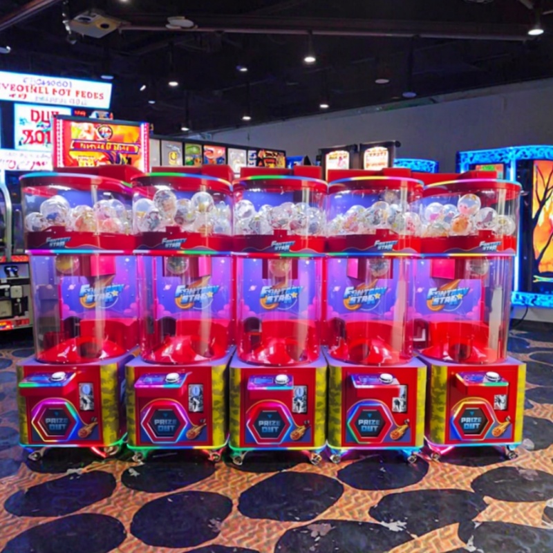 آلة بيع ألعاب كبسولات معدنية ت - مراجعة Prize Capsule Toy Machine وسعره